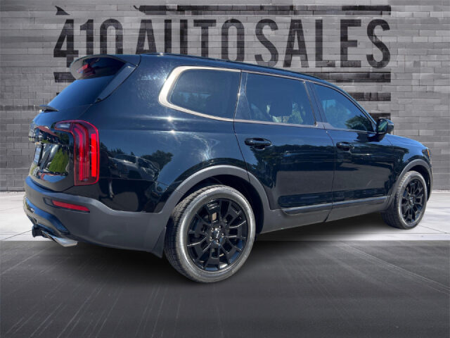 2022 Kia Telluride EX Image 3