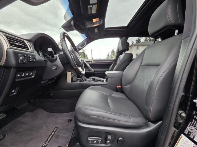 2021 Lexus GX 460 Base Image 28