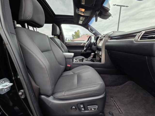 2021 Lexus GX 460 Base Image 33
